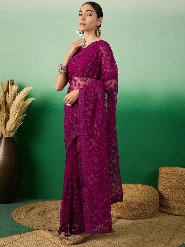 Purple_Supernet_Embroidered_Banarasi_Saree_With_Unstitched_Blouse_For_Women