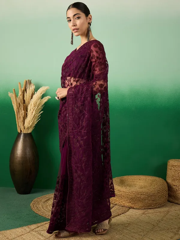 Maroon_Supernet_Embroidered_Banarasi_Saree_With_Unstitched_Blouse_For_Women