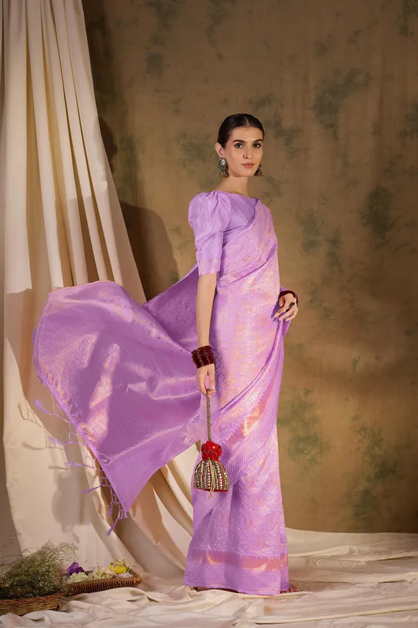 Purple_Art_Silk_Woven_Banarasi_Saree_With_Unstitched_Blouse_For_Women