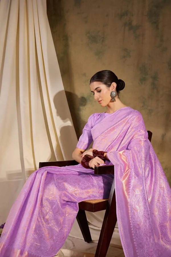 Purple_Art_Silk_Woven_Banarasi_Saree_With_Unstitched_Blouse_For_Women