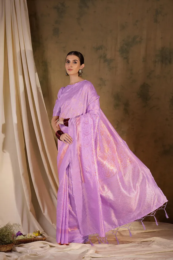 Purple_Art_Silk_Woven_Banarasi_Saree_With_Unstitched_Blouse_For_Women