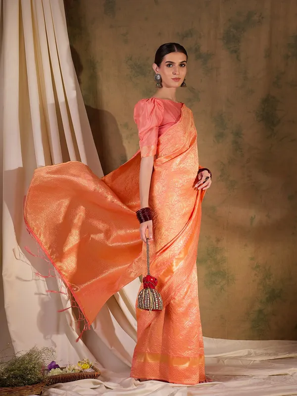 Brown_Art_Silk_Woven_Banarasi_Saree_With_Unstitched_Blouse_For_Women