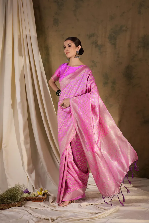 Pink_Art_Silk_Woven_Banarasi_Saree_With_Unstitched_Blouse_For_Women