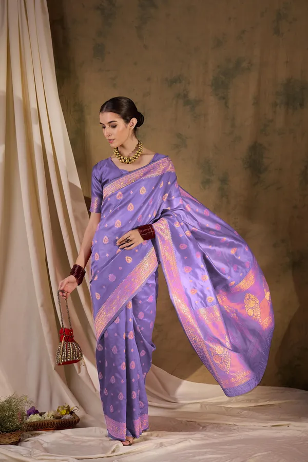 Purple_Art_Silk_Woven_Banarasi_Saree_With_Unstitched_Blouse_For_Women