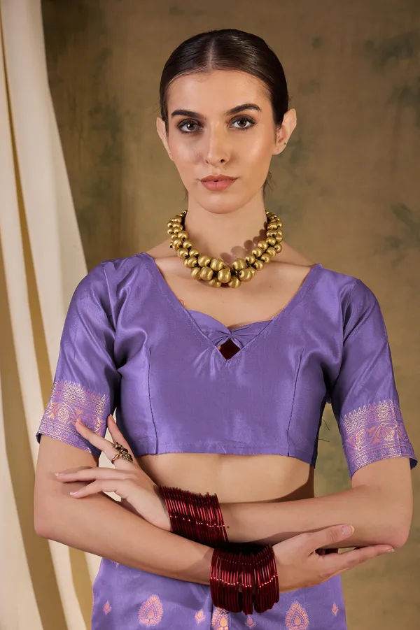 Purple_Art_Silk_Woven_Banarasi_Saree_With_Unstitched_Blouse_For_Women