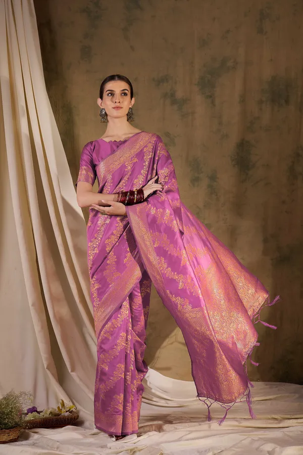 Pink_Art_Silk_Woven_Banarasi_Saree_With_Unstitched_Blouse_For_Women