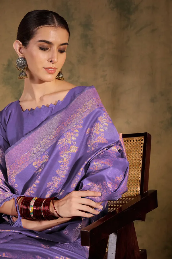 Purple_Art_Silk_Woven_Banarasi_Saree_With_Unstitched_Blouse_For_Women