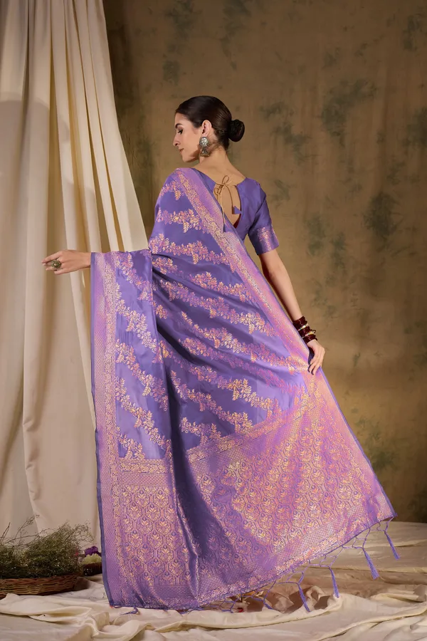 Purple_Art_Silk_Woven_Banarasi_Saree_With_Unstitched_Blouse_For_Women