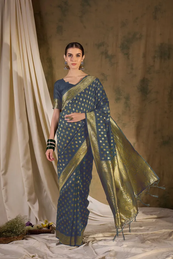 Grey_Art_Silk_Woven_Banarasi_Saree_With_Unstitched_Blouse_For_Women