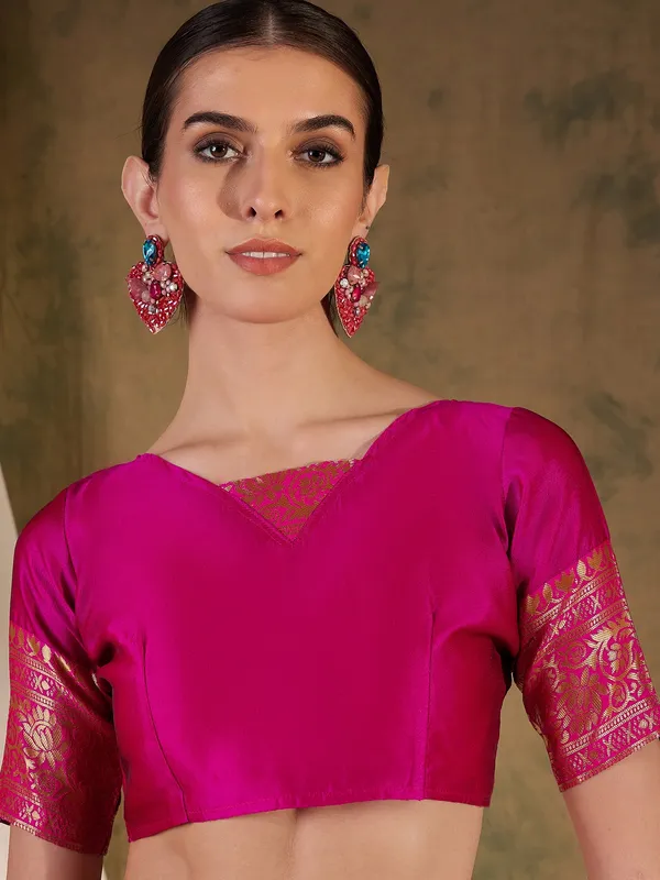 Pink_Art_Silk_Woven_Banarasi_Saree_With_Unstitched_Blouse_For_Women