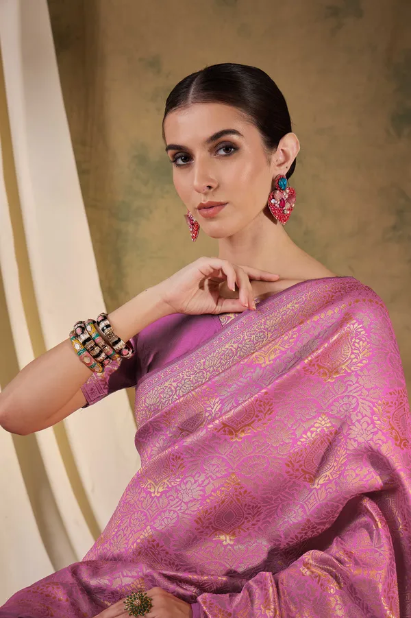 Pink_Art_Silk_Woven_Banarasi_Saree_With_Unstitched_Blouse_For_Women