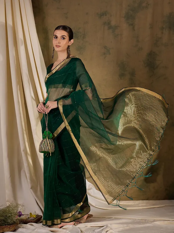 Green_Organza_Woven_Banarasi_Saree_With_Unstitched_Blouse_For_Women