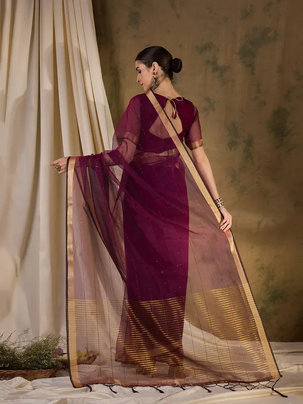 Maroon_Organza_Woven_Banarasi_Saree_With_Unstitched_Blouse_For_Women