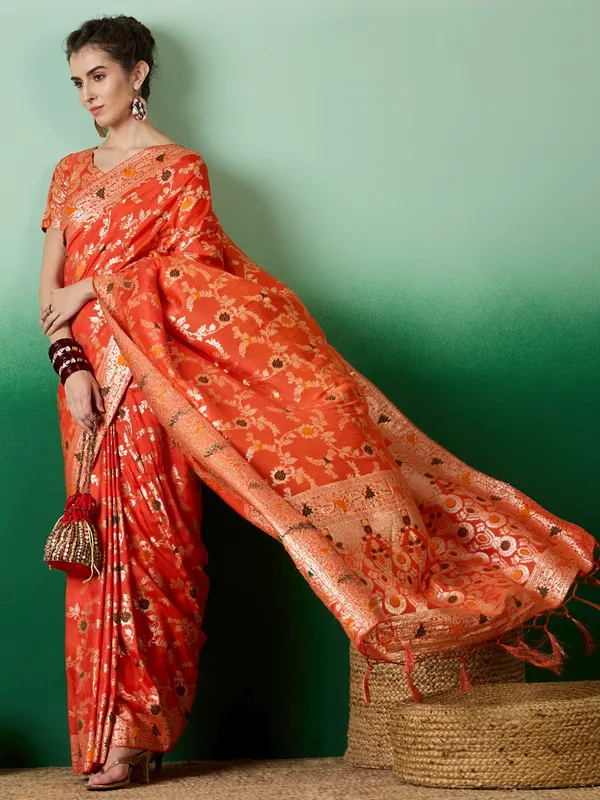 Orange_Art_Silk_Woven_Banarasi_Saree_With_Unstitched_Blouse_For_Women