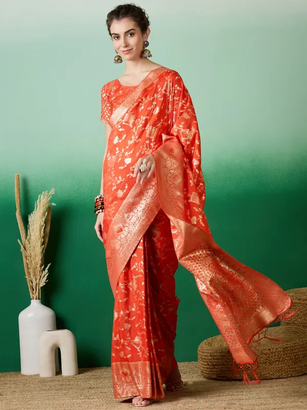 Orange_Art_Silk_Woven_Banarasi_Saree_With_Unstitched_Blouse_For_Women