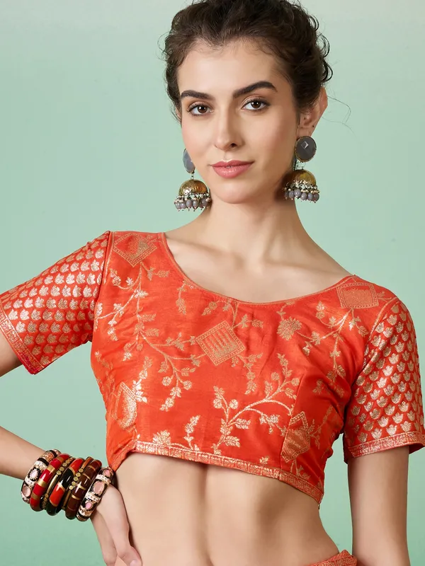Orange_Art_Silk_Woven_Banarasi_Saree_With_Unstitched_Blouse_For_Women