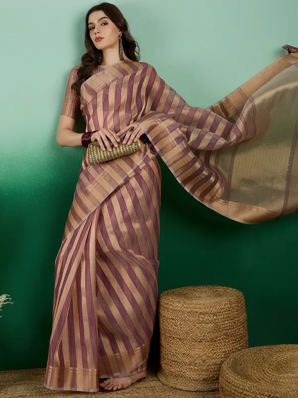 Brown_Organza_Woven_Banarasi_Saree_With_Unstitched_Blouse_For_Women