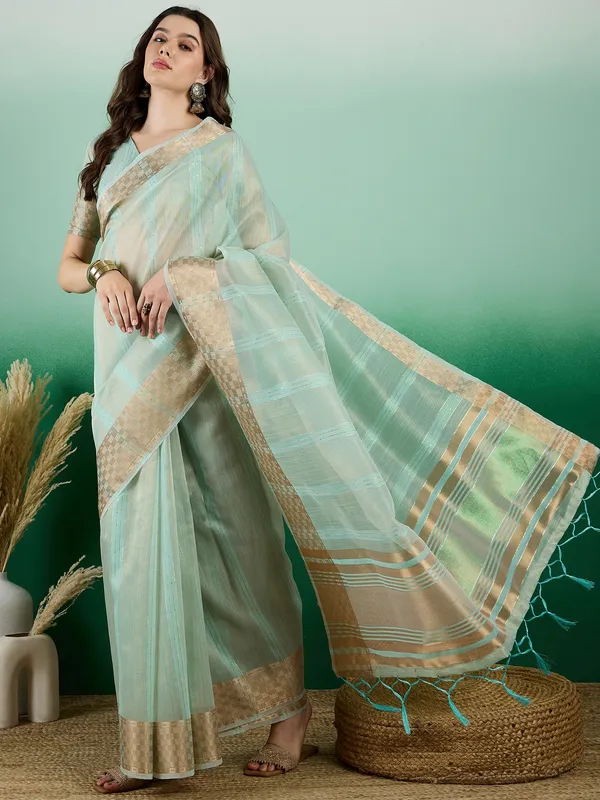 Green_Organza_Woven_Banarasi_Saree_With_Unstitched_Blouse_For_Women