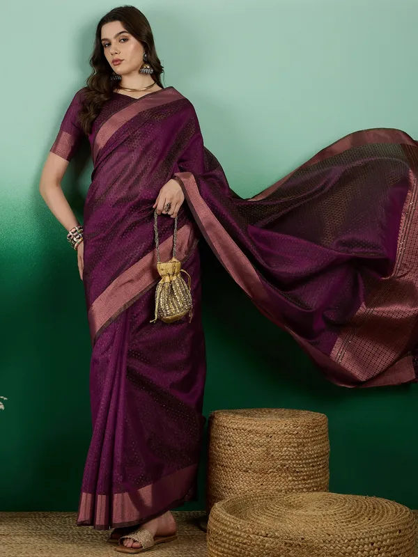 Maroon_Organza_Woven_Banarasi_Saree_With_Unstitched_Blouse_For_Women