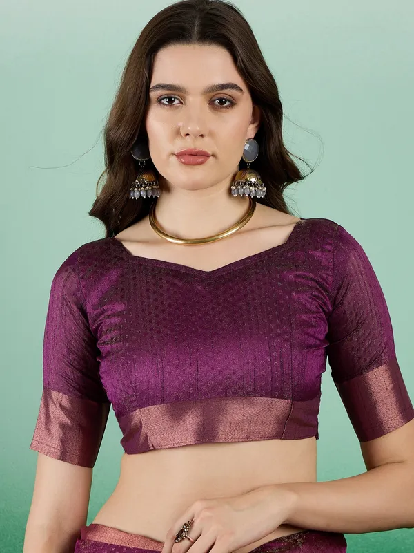 Maroon_Organza_Woven_Banarasi_Saree_With_Unstitched_Blouse_For_Women