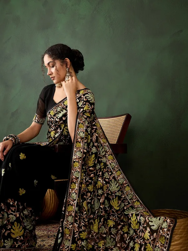 Black_Cotton_Blend_Embroidered_Banarasi_Saree_With_Unstitched_Blouse_For_Women