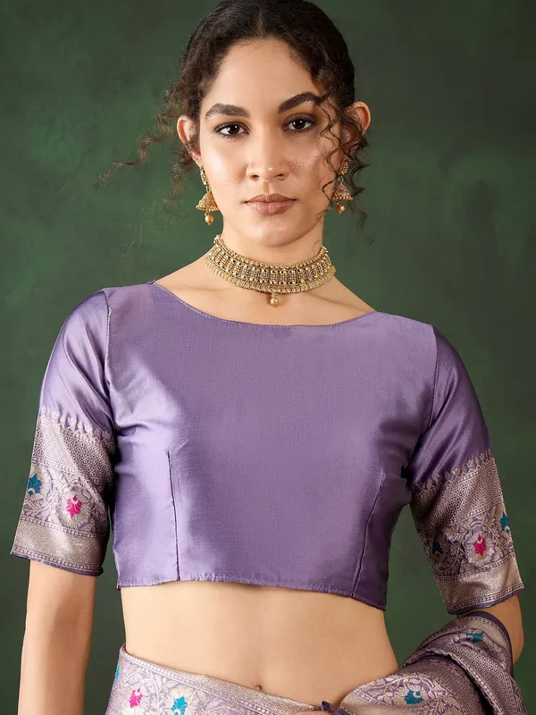 Purple_Art_Silk_Woven_Banarasi_Saree_With_Unstitched_Blouse_For_Women