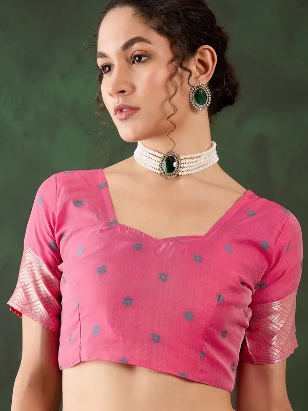 Pink_Cotton_Blend_Woven_Banarasi_Saree_With_Unstitched_Blouse_For_Women