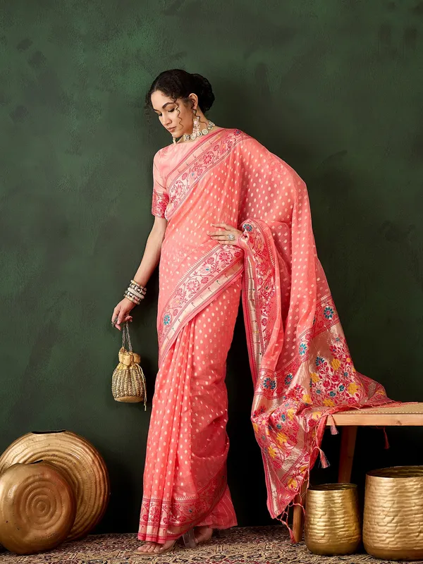 Brown_Cotton_Blend_Woven_Banarasi_Saree_With_Unstitched_Blouse_For_Women