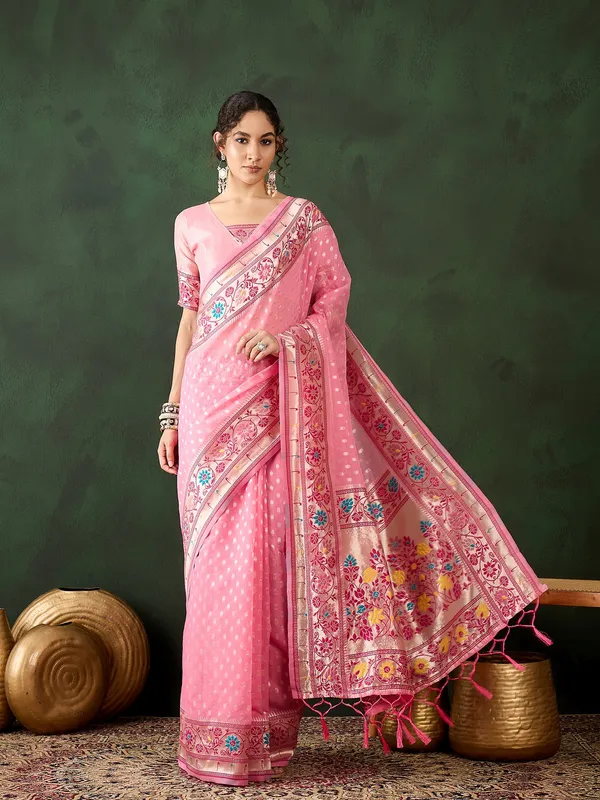 Pink_Cotton_Blend_Woven_Banarasi_Saree_With_Unstitched_Blouse_For_Women