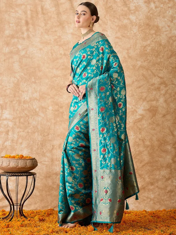 Blue_Art_Silk_Woven_Banarasi_Saree_With_Unstitched_Blouse_For_Women
