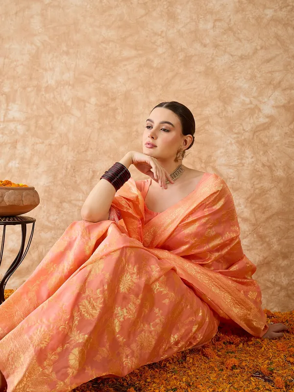 Brown_Art_Silk_Woven_Banarasi_Saree_With_Unstitched_Blouse_For_Women
