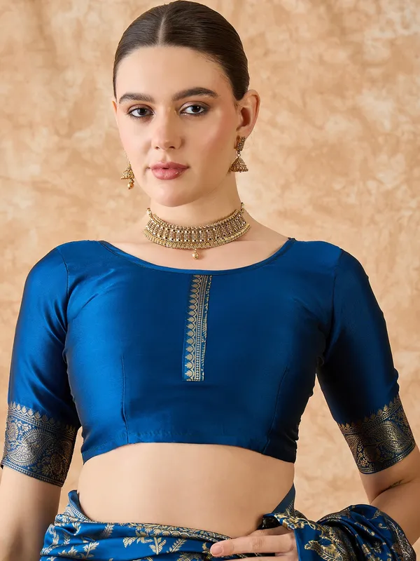 Blue_Art_Silk_Woven_Banarasi_Saree_With_Unstitched_Blouse_For_Women