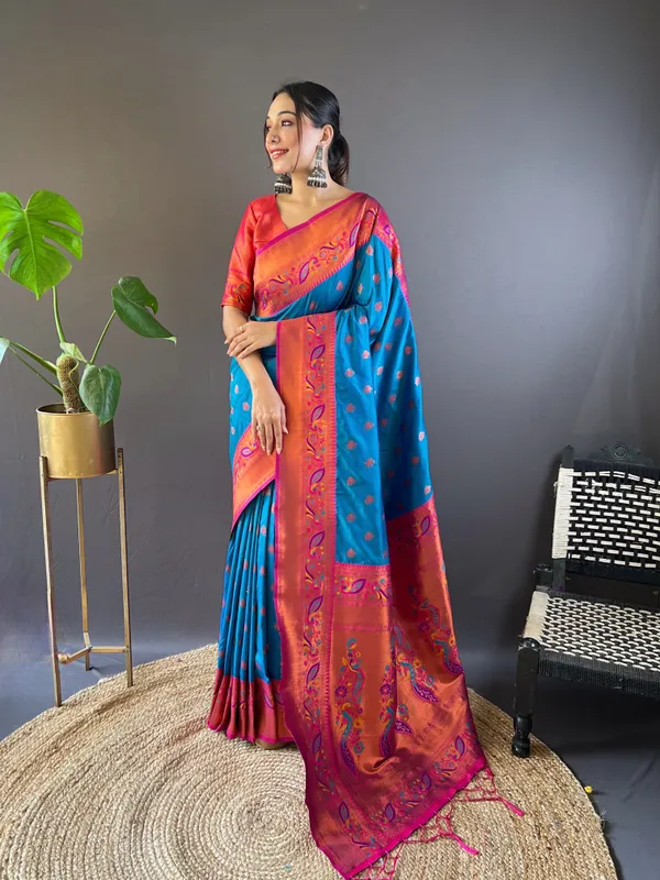 Blue_Art_Silk_Self_Design_Paithani_Saree_With_Unstitched_Blouse_For_Women