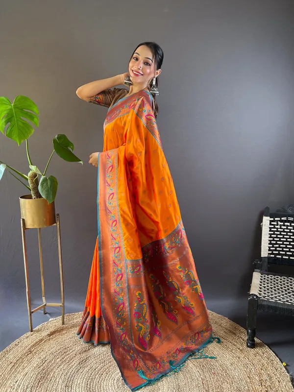Orange_Art_Silk_Self_Design_Paithani_Saree_With_Unstitched_Blouse_For_Women