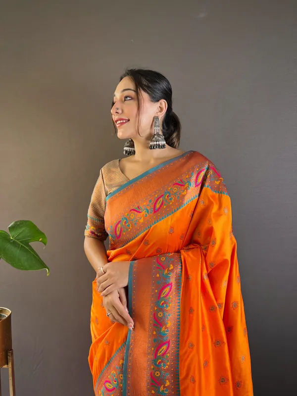 Orange_Art_Silk_Self_Design_Paithani_Saree_With_Unstitched_Blouse_For_Women