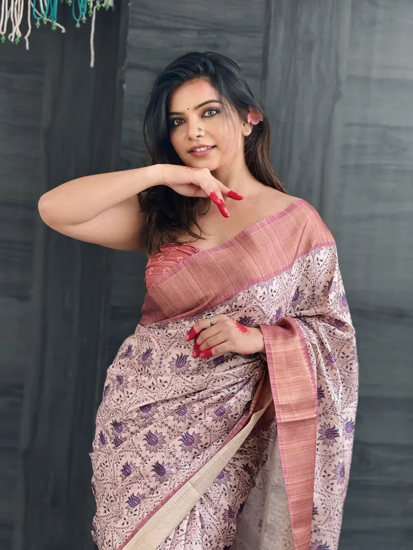 Purple_Art_Silk_Self_Design_Kanjivaram_Saree_With_Unstitched_Blouse_For_Women