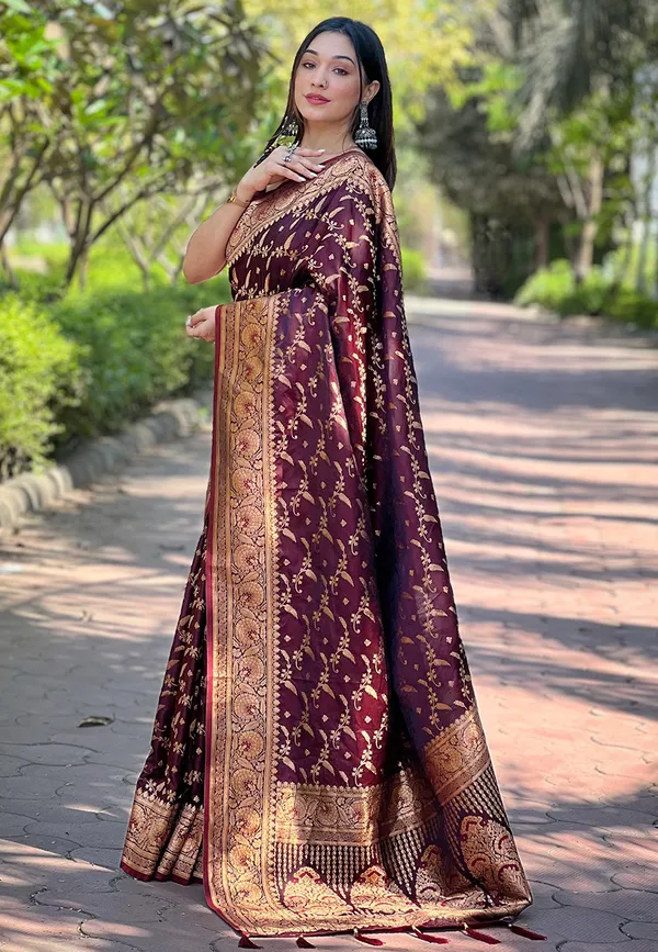 Maroon_Art_Silk_Self_Design_Banarasi_Saree_With_Unstitched_Blouse_For_Women