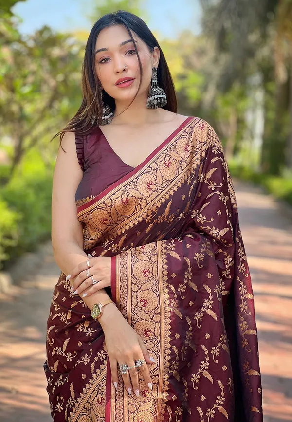 Maroon_Art_Silk_Self_Design_Banarasi_Saree_With_Unstitched_Blouse_For_Women