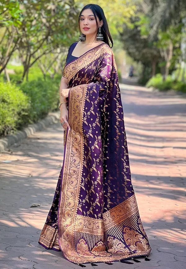 Maroon_Art_Silk_Self_Design_Banarasi_Saree_With_Unstitched_Blouse_For_Women