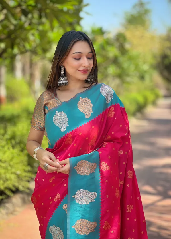Red_Art_Silk_Self_Design_Kanjivaram_Saree_With_Unstitched_Blouse_For_Women