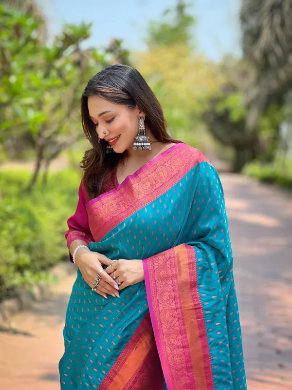Blue_Art_Silk_Self_Design_Kanjivaram_Saree_With_Unstitched_Blouse_For_Women
