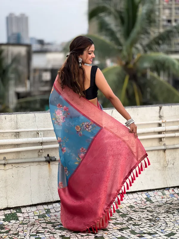 Blue_Art_Silk_Self_Design_Kanjivaram_Saree_With_Unstitched_Blouse_For_Women