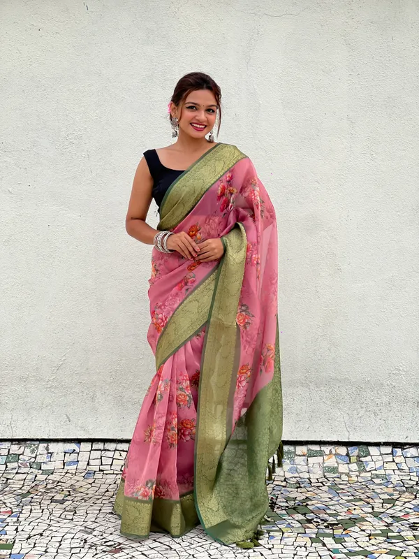 Pink_Art_Silk_Self_Design_Kanjivaram_Saree_With_Unstitched_Blouse_For_Women