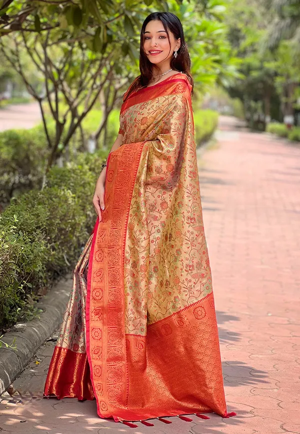 Red_Art_Silk_Self_Design_Dharmavaram_Saree_With_Unstitched_Blouse_For_Women