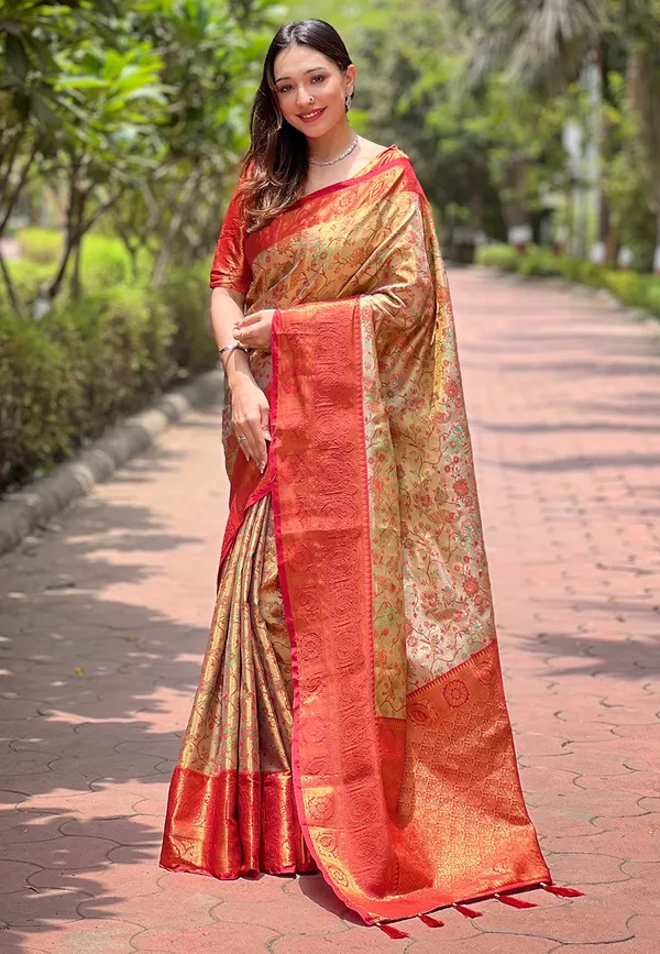 Red_Art_Silk_Self_Design_Dharmavaram_Saree_With_Unstitched_Blouse_For_Women