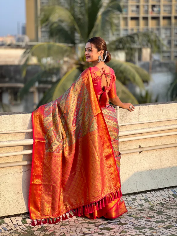 Pink_Art_Silk_Self_Design_Dharmavaram_Saree_With_Unstitched_Blouse_For_Women