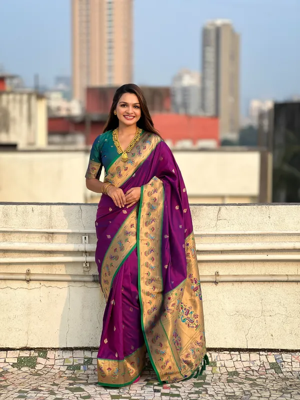 Purple_Art_Silk_Self_Design_Paithani_Saree_With_Unstitched_Blouse_For_Women