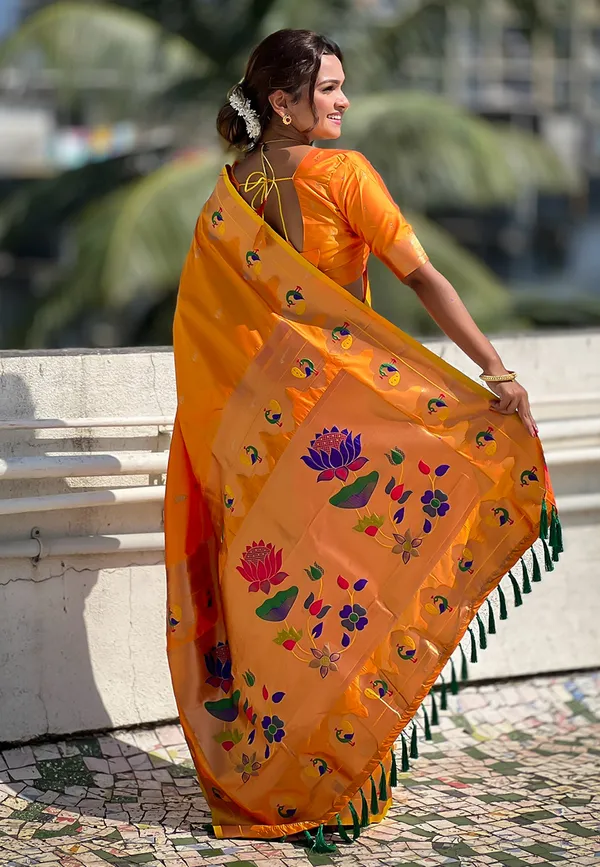 Orange_Art_Silk_Self_Design_Paithani_Saree_With_Unstitched_Blouse_For_Women