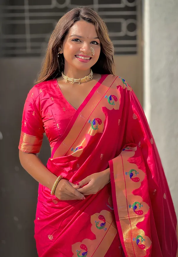 Pink_Art_Silk_Self_Design_Paithani_Saree_With_Unstitched_Blouse_For_Women