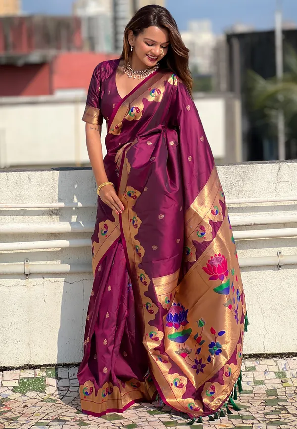 Maroon_Art_Silk_Self_Design_Paithani_Saree_With_Unstitched_Blouse_For_Women